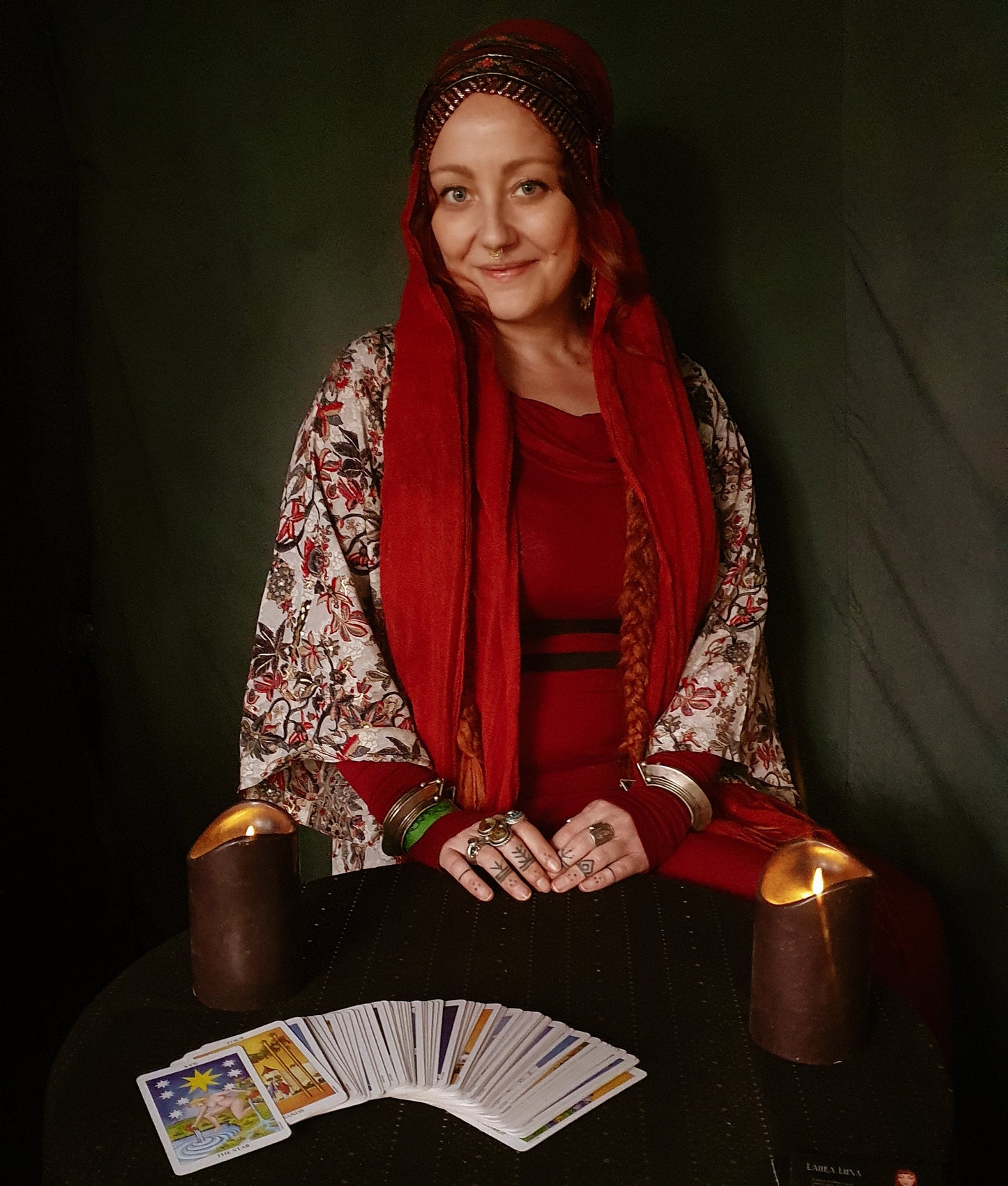 Tarot-istunto videoyhteydellä